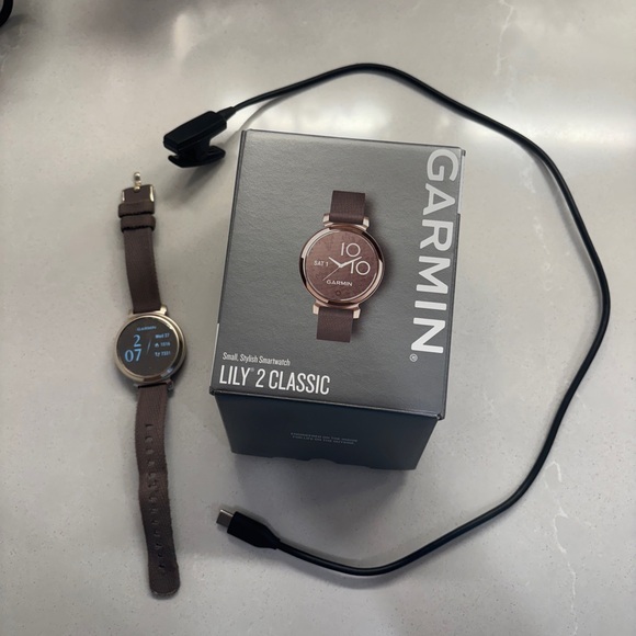 Garmin Lily 2 - Picture 3 of 4